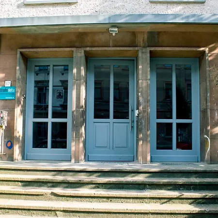 Hostel & Garten Eden Λειψία