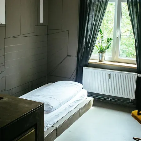 Хостел & Garten Eden