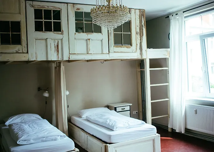 & Garten Eden * Лейпциг